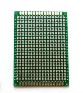 5x7cm double-sided universal PCB prototype board with green solder pads